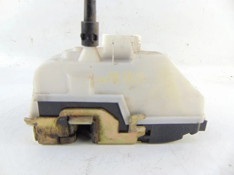 ZAMEK DRZWI PRAWY PRZÓD CITROEN C3 I LIFT (2005-2009) 1.1