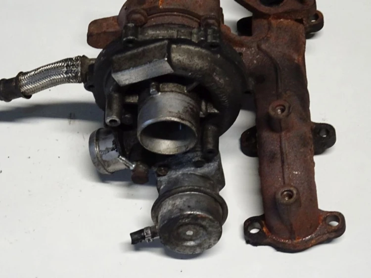 TURBOSPRĘŻARKA SKODA FABIA II(2007-2014) 045253019L 733783-8