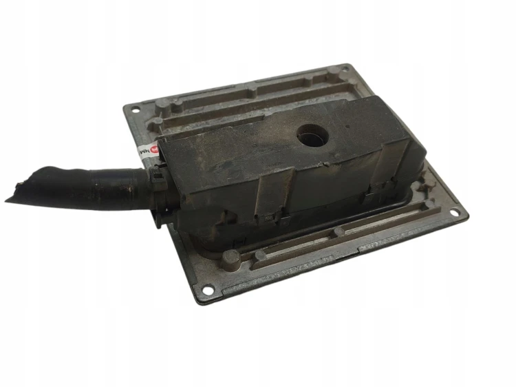KOMPUTER STEROWNIK SILNIKA FORD FOCUS MK2 (2004-2007) 1.6 16V 100KM 4M51-12