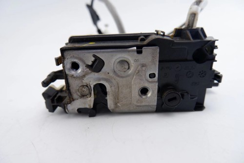 ZAMEK DRZWI PRAWY PRZÓD CITROEN C4 II (2010 -) 1.6 E-HDI