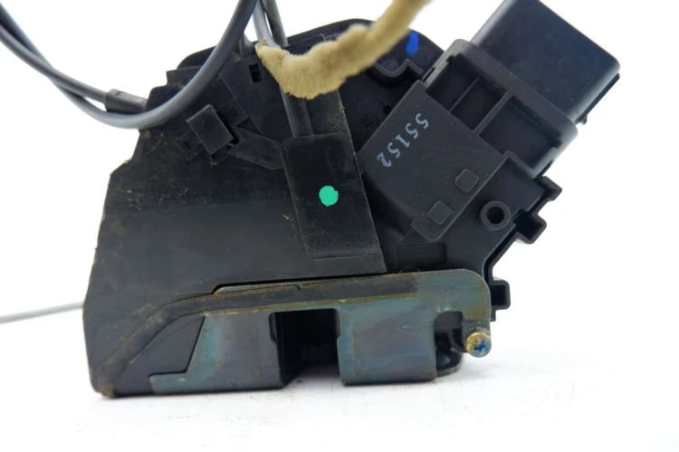ZAMEK DRZWI LEWY PRZÓD MAZDA 3 I LIFT (2006-2009) 1.6 D