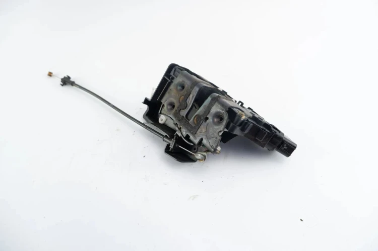 ZAMEK DRZWI LEWY PRZÓD FORD FOCUS MK2 (2004-2011) 1.6 TDCI 3M5A-R21813ER