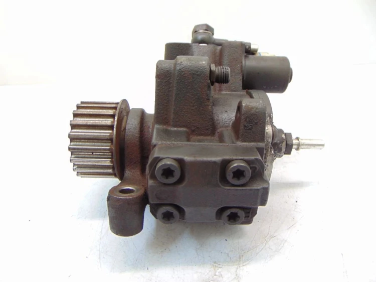 POMPA WTRYSKOWA RENAULT MEGANE III (2008-2013) 8201100115 A2C53351931