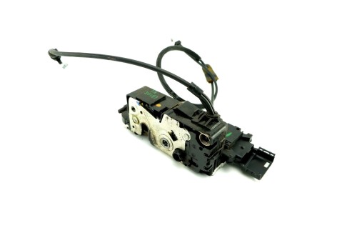 ZAMEK DRZWI PRAWY PRZÓD PEUGEOT 207 (2006-2009)