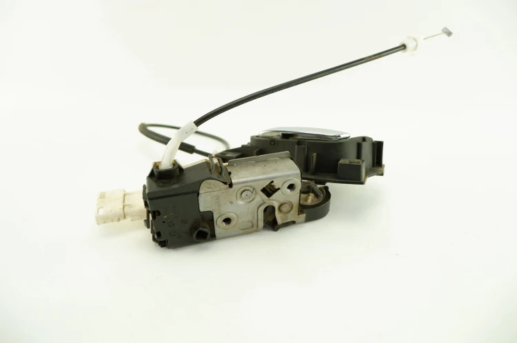 ZAMEK DRZWI LEWY PRZÓD PEUGEOT 407 (2004-2008) 9683417880