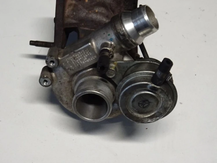 TURBOSPRĘŻARKA RENAULT TWINGO II (2007-2012) 8200864984