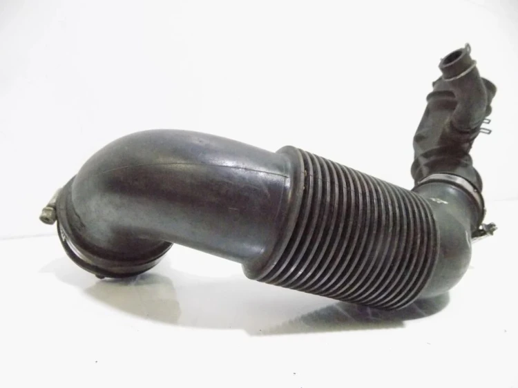 RURA DOLOT POWIETRZA TOYOTA YARIS I (1999-2005) 17880-0N030