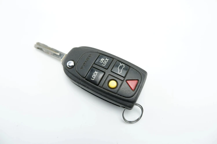 STACYJKA VOLVO XC70 I (2000-2007) 8626324