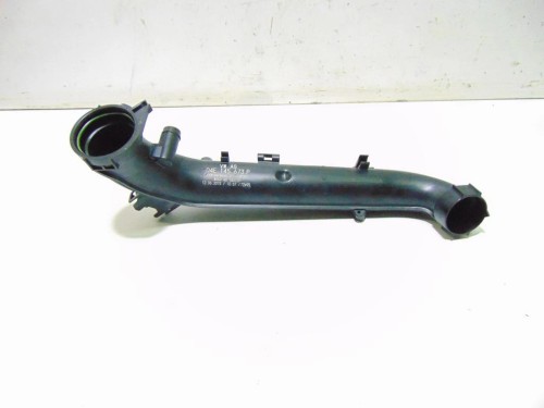 PRZEWÓD INTERCOOLERA VOLKSWAGEN GOLF VII 04E145673 P