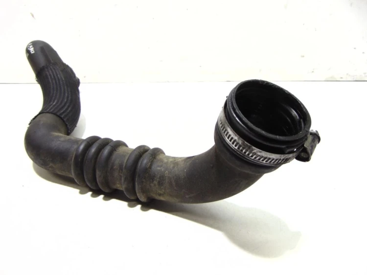 PRZEWÓD INTERCOOLERA RENAULT LAGUNA II LIFT (2005-2007) 8200730597
