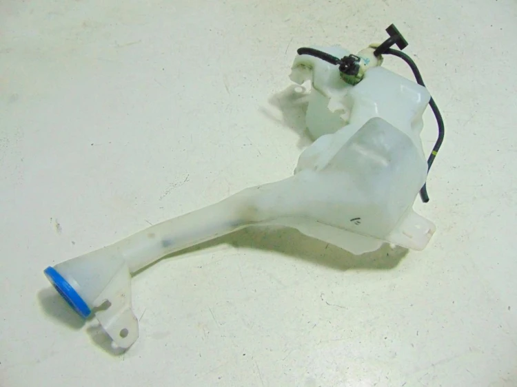 ZBIORNICZEK SPRYSKIWACZY HONDA CR-Z LIFT (2012-2014) 1.5 HYBRID (121KM)