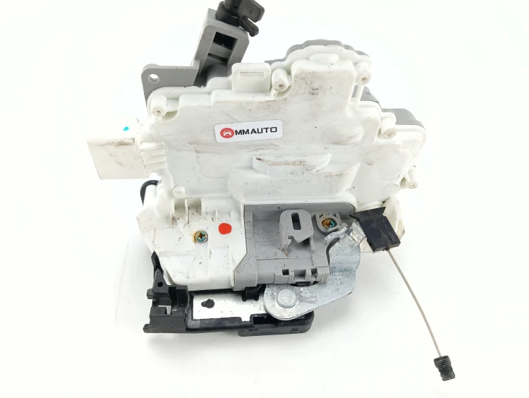 ZAMEK DRZWI LEWY PRZÓD SEAT ALTEA XL LIFT (2009-2015) 1.6 8V 102KM