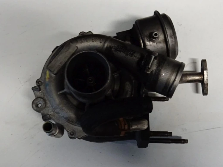 TURBOSPRĘŻARKA RENAULT SCENIC II LIFT (2006-2009) GT1546LV 8200575462 74398