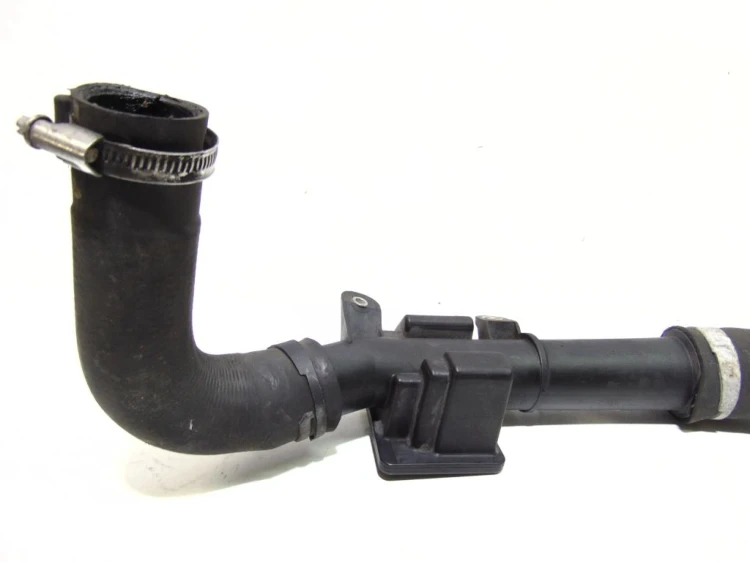 PRZEWÓD TURBOSPRĘŻARKI RENAULT KANGOO II (2003-2008) 8200534296