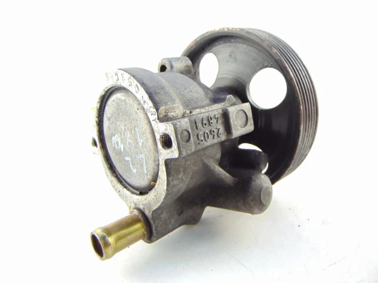 POMPA WSPOMAGANIA RENAULT LAGUNA II (2001-2005) 2.0 IDE 8200054528
