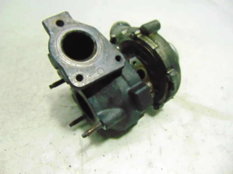 TURBOSPRĘŻARKA RENAULT ESPACE IV LIFT (2006-2014) 2.0 DCI 8200347344 765015