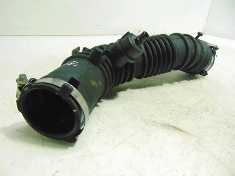 PRZEWÓD INTERCOOLERA RENAULT LAGUNA III (2007-) 2.0 TURBO 8200629062