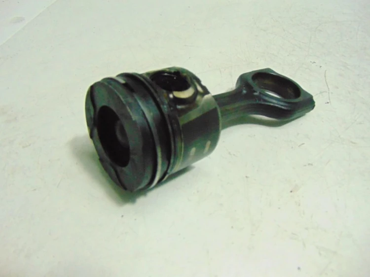 TŁOK KORBOWÓD KOMPLET PEUGEOT 307 (2001-2005) 1.6 HDI