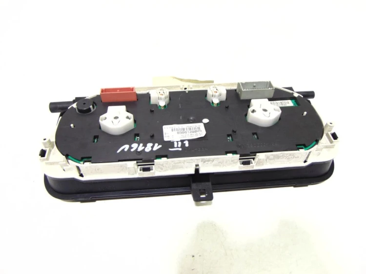 LICZNIK RENAULT LAGUNA II (2001-2005) 8200218868