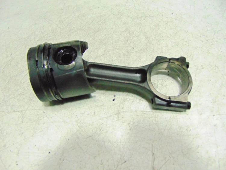 TŁOK KORBOWÓD KOMPLET RENAULT LAGUNA II (2001-2005) 1.9 DCI F9K