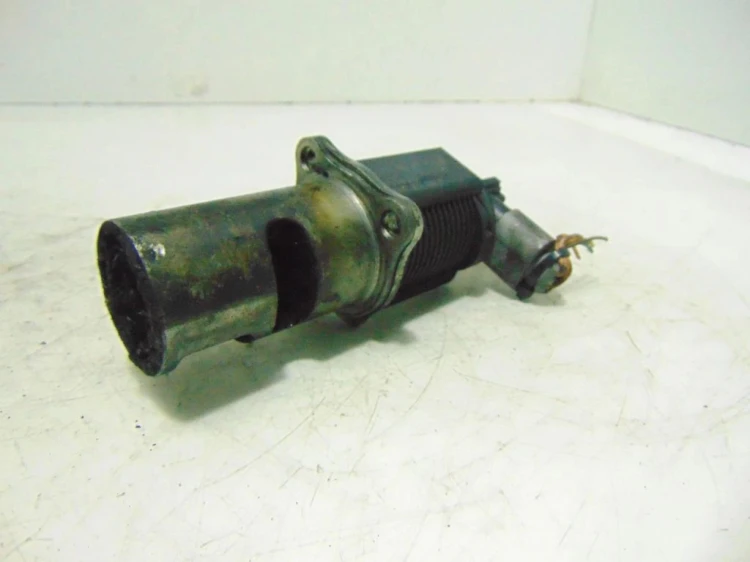 ZAWÓR EGR RENAULT ESPACE IV LIFT (2006-2014) 2.2 DCI 8200270539B