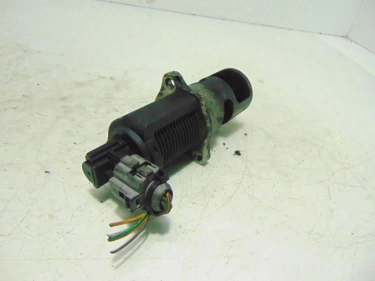 ZAWÓR EGR RENAULT ESPACE IV LIFT (2006-2014) 2.2 DCI 8200270539B