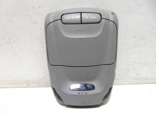 LAMPKA PODSUFITKI SCHOWEK HYUNDAI SANTA FE (2000-2006)