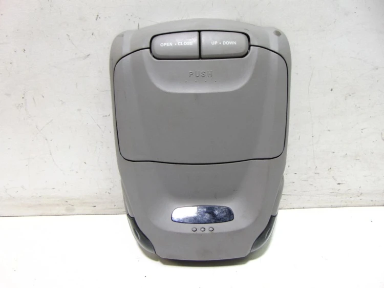 LAMPKA PODSUFITKI SCHOWEK HYUNDAI SANTA FE (2000-2006)
