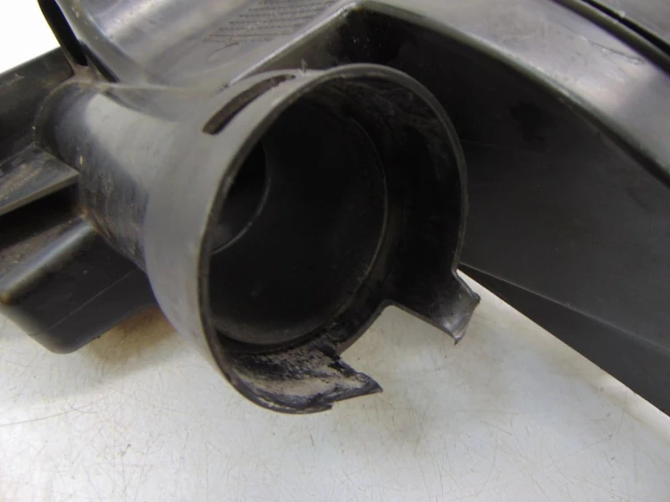 RURA DOLOT POWIETRZA PEUGEOT 207 LIFT (2009-2012) 1.6 E-HDI