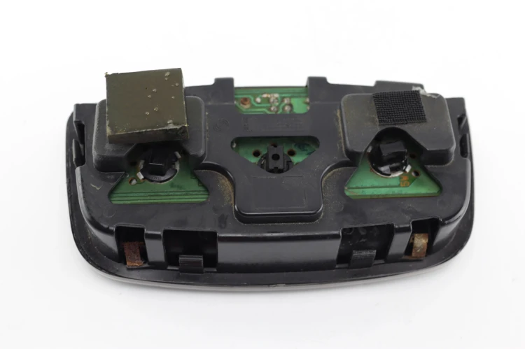 LAMPKA PODSUFITKI MASERATI Quattroporte V(2004-2012) B836