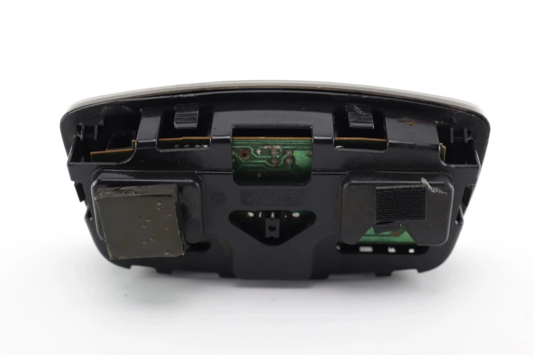 LAMPKA PODSUFITKI MASERATI Quattroporte V(2004-2012) B836