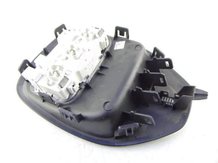 LAMPKA PODSUFITKI CITROEN DS4 (2011-2015) 1.6 e-HDI 110KM 9671973977