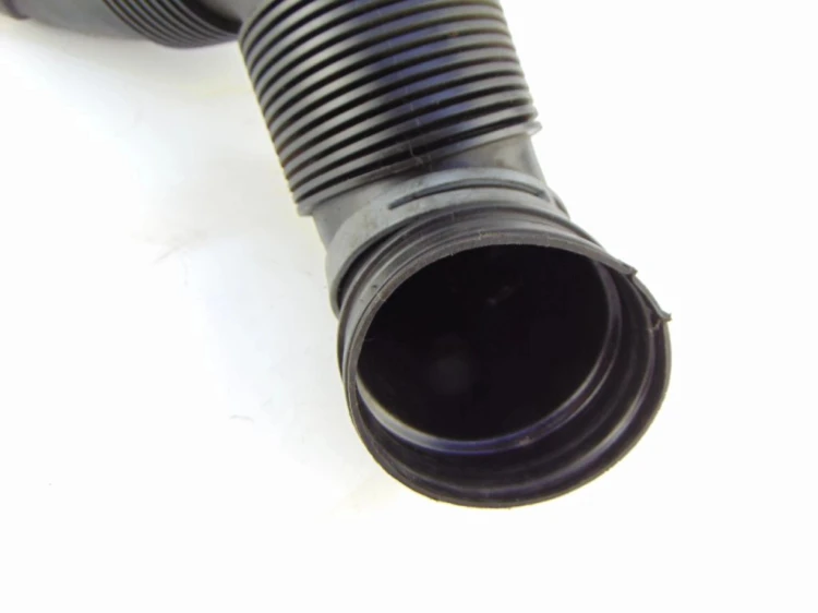 RURA DOLOT POWIETRZA VOLKSWAGEN PASSAT B7 1.6 TDI 3C0129654M