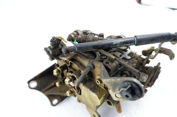 POMPA WTRYSKOWA RENAULT LAGUNA I 2.2 D 7700103484