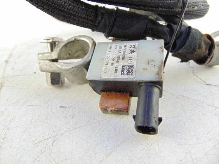 KLEMA AKUMULATORA MINUSOWA PEUGEOT 207 (2006-2009) 9678116380