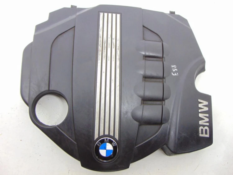 OSŁONA POKRYWA SILNIKA BMW E88 2.0 D N47D20A