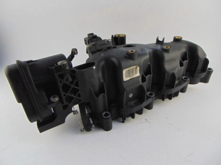 KOLEKTOR SSĄCY SKODA FABIA II LIFT 1.2 HTP 12V 1047469S04