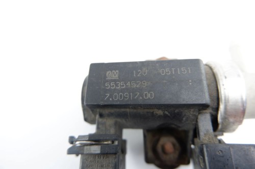 ZAWÓR PODCIŚNIENIA OPEL SIGNUM LIFT (2005-2008) 1.9 CDTI 150 55354529