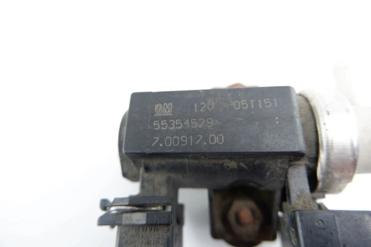 ZAWÓR PODCIŚNIENIA OPEL SIGNUM LIFT (2005-2008) 1.9 CDTI 150 55354529