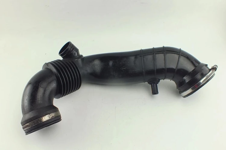 RURA DOLOT POWIETRZA RENAULT ESPACE IV (2003-2006) 2.2 DCI 8200205168A