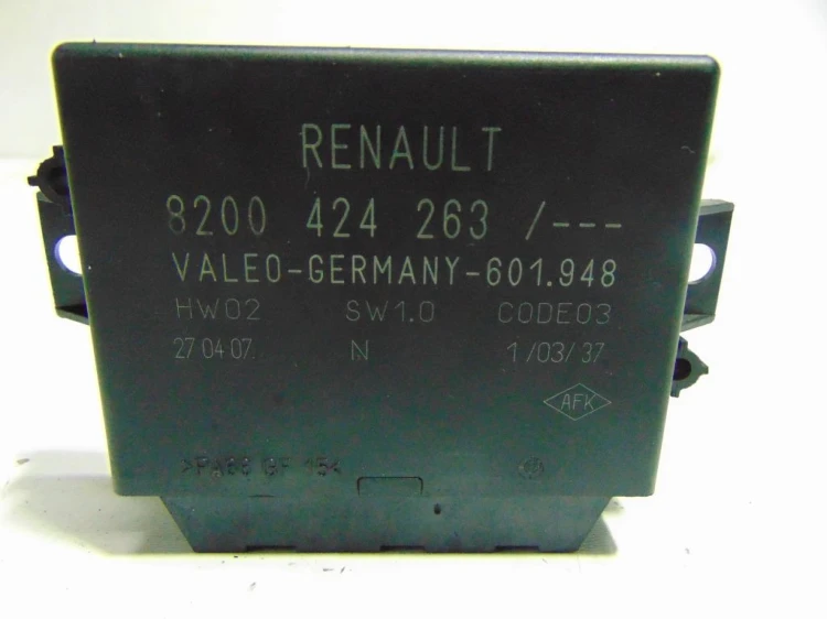 MODUŁ PDC RENAULT MEGANE II LIFT (2005-2008) 1.5 DCI 8200424263