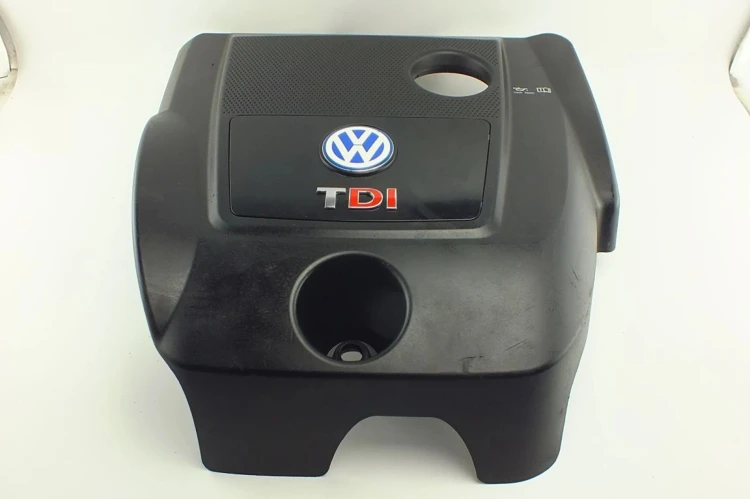 OSŁONA POKRYWA SILNIKA VOLKSWAGEN GOLF IV 1.9 TDI 038103925