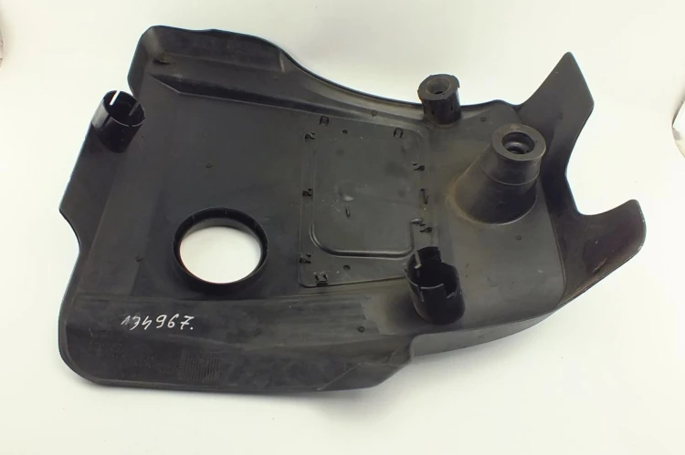OSŁONA POKRYWA SILNIKA VOLKSWAGEN GOLF IV 1.9 TDI 038103925
