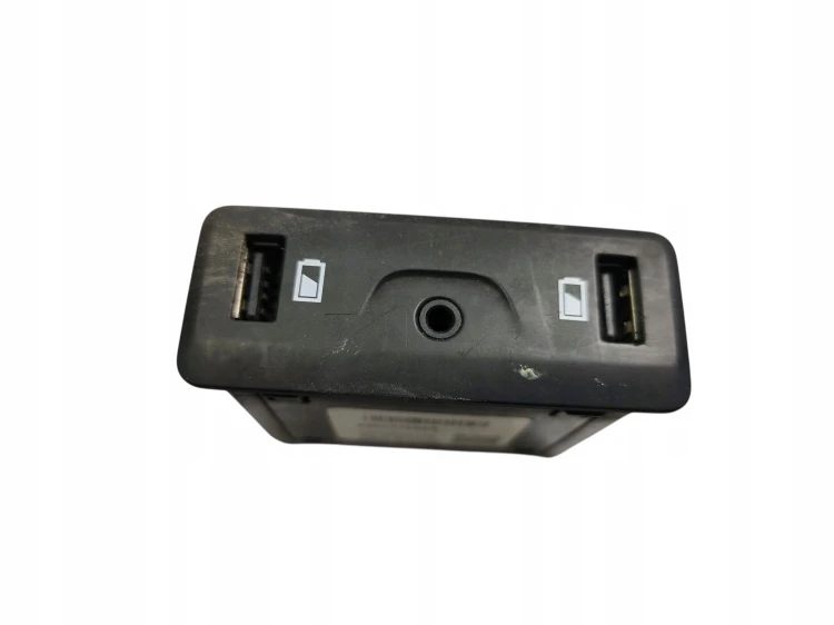 GNIAZDO USB RENAULT SCENIC IV (2016-2022) 1.5 DCI 110KM 280237588R
