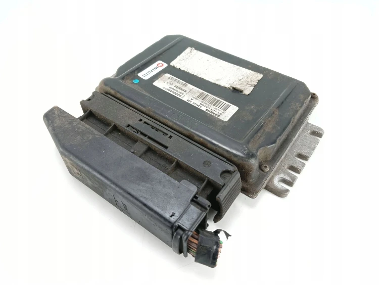 KOMPUTER STEROWNIK SILNIKA RENAULT SCENIC I LIFT (1999-2003) 8200029658