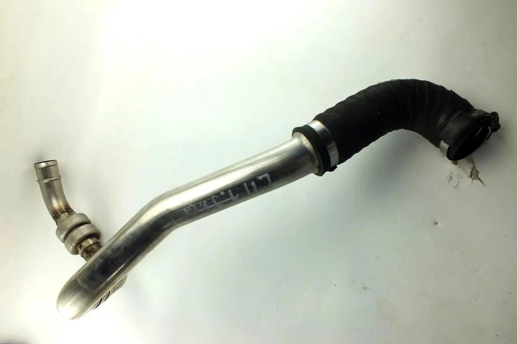 PRZEWÓD INTERCOOLERA RENAULT LAGUNA II (2001-2005) 1.9 DCI 82000308640