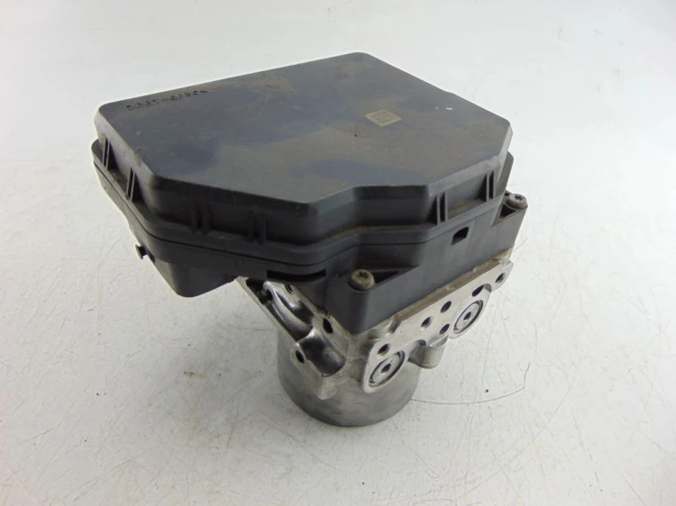 POMPA ABS MAZDA 6 II GH 2.0 D 133800-4451