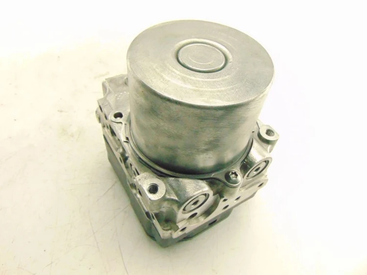 POMPA ABS MAZDA 6 II GH 2.0 D 133800-4451