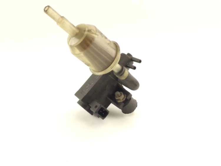 ZAWÓR PODCIŚNIENIA BMW E39 2.5 72190323