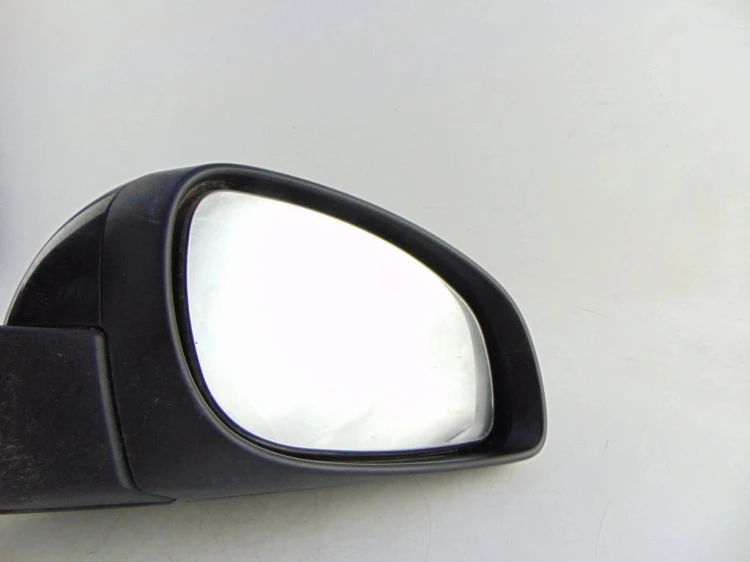 LUSTERKO PRAWE OPEL VECTRA C(2002-2008) 1.9 CDTI